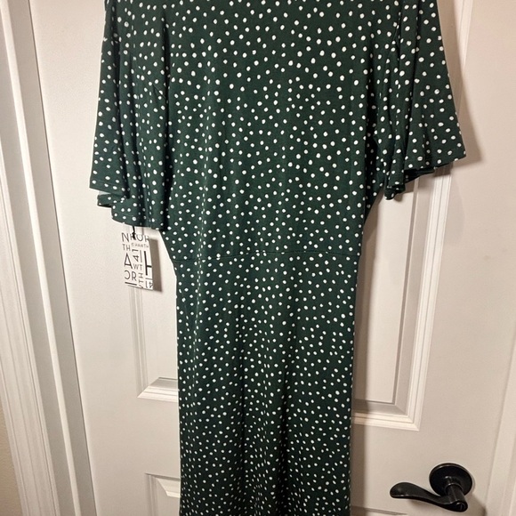 41 Hawthorn Elisse Knit Surplice Dress - Picture 4 of 4